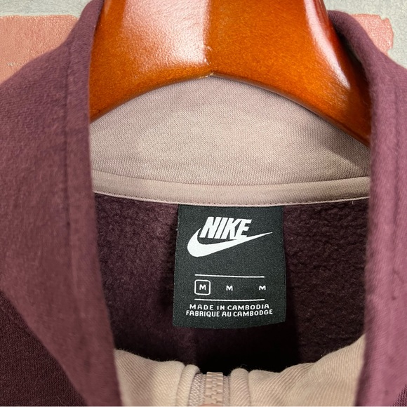 Womens nike sweater - Picture 3 of 3
